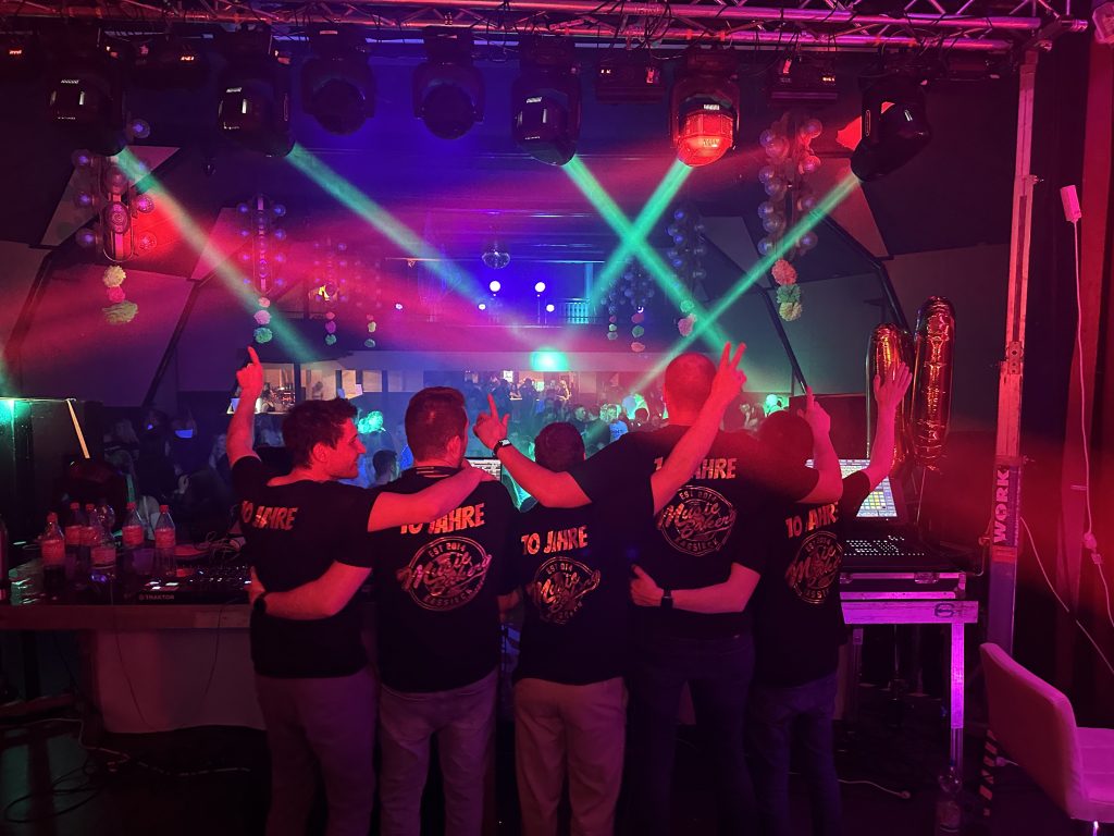 zipwp-image-img-9080 zipwp-image-img-9080.jpg